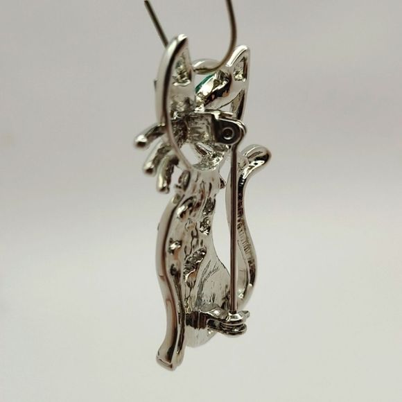 Vintage shiny multi-crystal silver tone cat brooch - Picture 4 of 6
